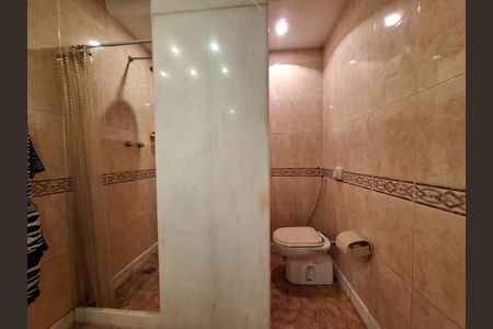 Apartamento para alugar com 300m², 3 quartos e 1 vagaBanheiro 