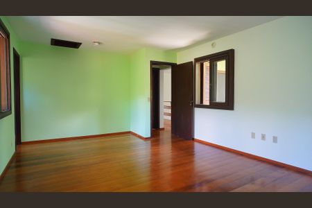 Casa de condomínio para alugar com 735m², 4 quartos e 2 vagas Casa de condomínio para alugar com 735m², 4 quartos e 2 vagasQuarto suíte 2