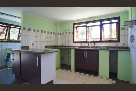 Casa de condomínio para alugar com 735m², 4 quartos e 2 vagas Casa de condomínio para alugar com 735m², 4 quartos e 2 vagasCozinha