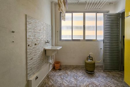 Apartamento para alugar com 142m², 3 quartos e 1 vagaÁrea de serviço 