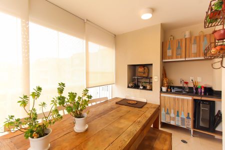 Apartamento à venda com 112m², 2 quartos e 2 vagasVaranda