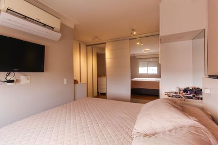 Apartamento à venda com 112m², 2 quartos e 2 vagasQuarto 2 - Suíte