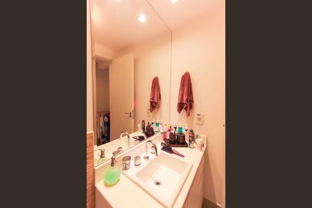 Apartamento à venda com 112m², 2 quartos e 2 vagasBanheiro da Suíte 2