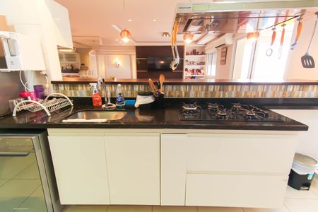 Apartamento à venda com 112m², 2 quartos e 2 vagasCozinha