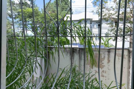 Apartamento à venda com 80m², 2 quartos e 1 vaga Apartamento à venda com 80m², 2 quartos e 1 vagaVista Suite