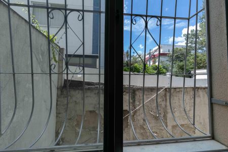 Apartamento à venda com 80m², 2 quartos e 1 vaga Apartamento à venda com 80m², 2 quartos e 1 vagaVista Quarto 1