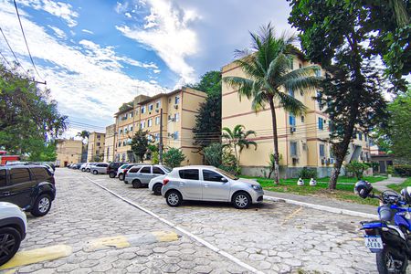 Apartamento à venda com 45m², 2 quartos e 1 vaga Apartamento à venda com 45m², 2 quartos e 1 vagaFachada