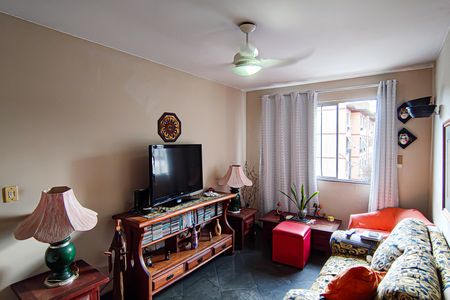 Apartamento à venda com 45m², 2 quartos e 1 vaga Apartamento à venda com 45m², 2 quartos e 1 vagaSala
