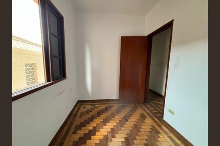 Casa à venda com 130m², 3 quartos e 1 vaga