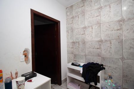 Casa à venda com 250m², 4 quartos e 5 vagas Casa à venda com 250m², 4 quartos e 5 vagasQuarto 1