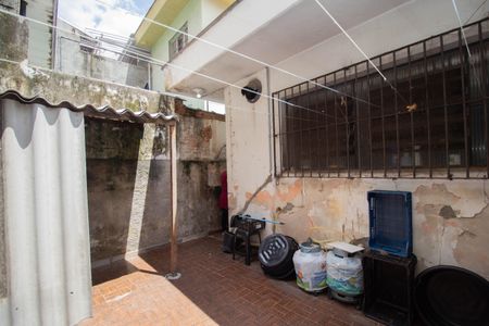 Casa à venda com 250m², 4 quartos e 5 vagas Casa à venda com 250m², 4 quartos e 5 vagasQuintal
