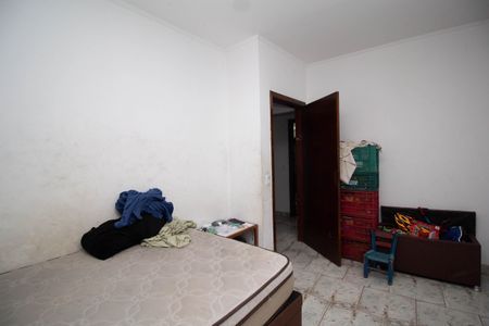 Casa à venda com 250m², 4 quartos e 5 vagas Casa à venda com 250m², 4 quartos e 5 vagasQuarto 2