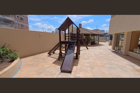 Apartamento para alugar com 108m², 2 quartos e 2 vagasÁrea comum - Playground