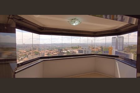 Apartamento para alugar com 108m², 2 quartos e 2 vagasSala
