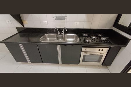 Apartamento para alugar com 108m², 2 quartos e 2 vagasCozinha