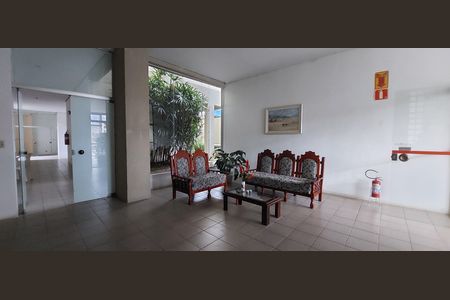 Apartamento à venda com 97m², 2 quartos e 1 vagaHall de entrada