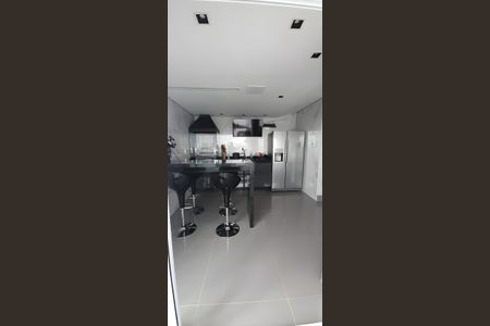 Apartamento para alugar com 112m², 2 quartos e 2 vagas Apartamento para alugar com 112m², 2 quartos e 2 vagasCozinha