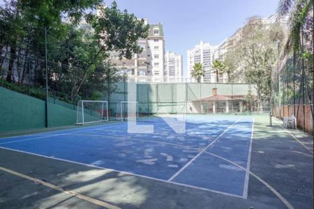 Apartamento à venda com 160m², 4 quartos e 2 vagas Apartamento à venda com 160m², 4 quartos e 2 vagasÁrea esportiva