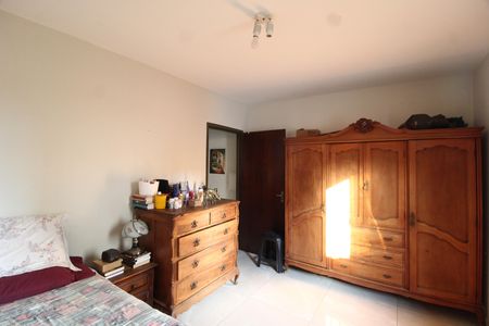 Casa para alugar com 160m², 4 quartos e 2 vagasQuarto 4