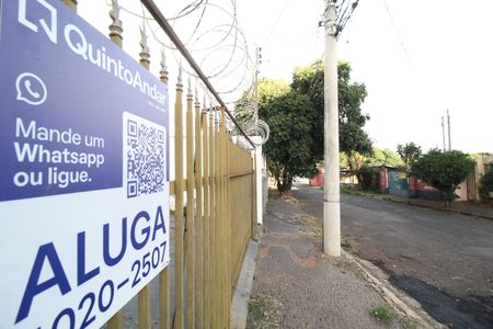 Casa para alugar com 160m², 4 quartos e 2 vagasPlaquinha