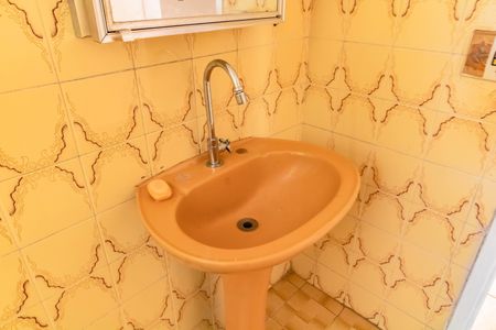 Apartamento à venda com 143m², 3 quartos e 1 vaga Apartamento à venda com 143m², 3 quartos e 1 vagaBanheiro Social