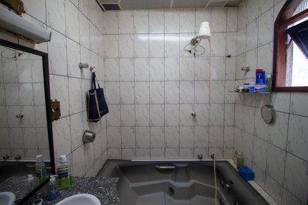 Casa à venda com 151m², 4 quartos e 3 vagasBanheiro