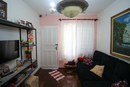 Casa à venda com 151m², 4 quartos e 3 vagasSala