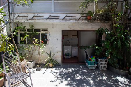 Casa à venda com 151m², 4 quartos e 3 vagasQuintal