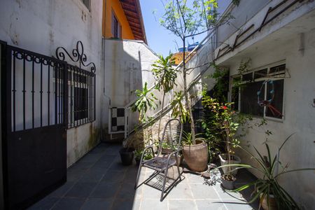 Casa à venda com 151m², 4 quartos e 3 vagasQuintal