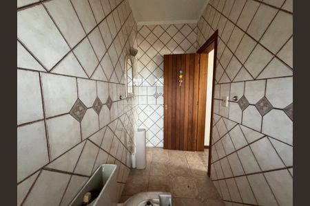 Casa à venda com 240m², 3 quartos e 2 vagasbanheiro garagem