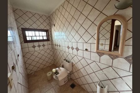 Casa à venda com 240m², 3 quartos e 2 vagasbanheiro garagem