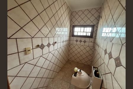 Casa à venda com 240m², 3 quartos e 2 vagasbanheiro garagem