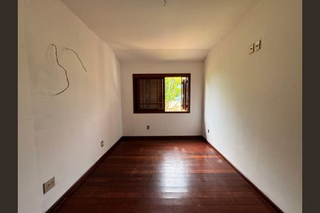 Casa à venda com 240m², 3 quartos e 2 vagasquarto 2