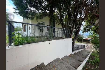 Casa à venda com 240m², 3 quartos e 2 vagasÁrea comum