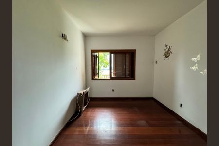 Casa à venda com 240m², 3 quartos e 2 vagasquarto 1