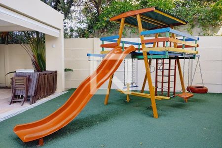 Apartamento à venda com 60m², 2 quartos e 1 vagaÁrea comum - Playground