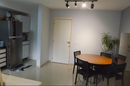 Apartamento à venda com 60m², 2 quartos e 1 vagaSala