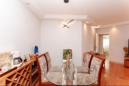 Apartamento à venda com 98m², 2 quartos e 2 vagasSala