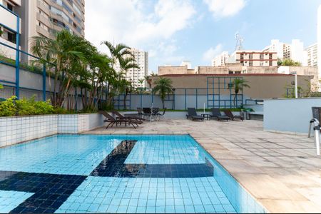 Apartamento à venda com 98m², 2 quartos e 2 vagasÁrea Comum - Piscina