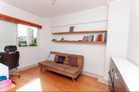 Apartamento à venda com 98m², 2 quartos e 2 vagasQuarto 2