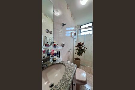 Apartamento à venda com 120m², 3 quartos e 2 vagasbanho