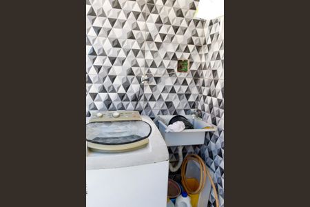 Casa à venda com 154m², 3 quartos e 3 vagasLavanderia