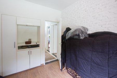 Casa à venda com 285m², 2 quartos e 3 vagasSuíte 2