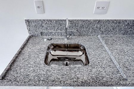 Apartamento para alugar com 34m², 1 quarto e sem vagaSala/Cozinha