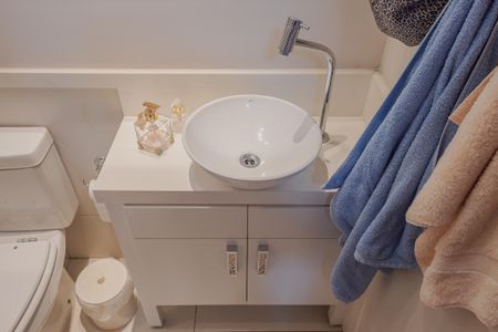 Casa à venda com 600m², 3 quartos e 5 vagasBanheiro da Suíte 1