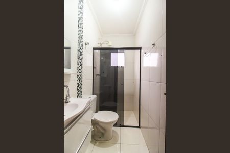 Casa para alugar com 180m², 3 quartos e 2 vagasBanheiro 2