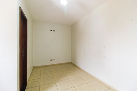 Casa para alugar com 180m², 3 quartos e 2 vagasSuíte