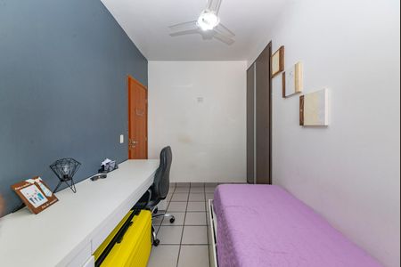 Apartamento à venda com 180m², 4 quartos e 2 vagas Apartamento à venda com 180m², 4 quartos e 2 vagasQuarto 4