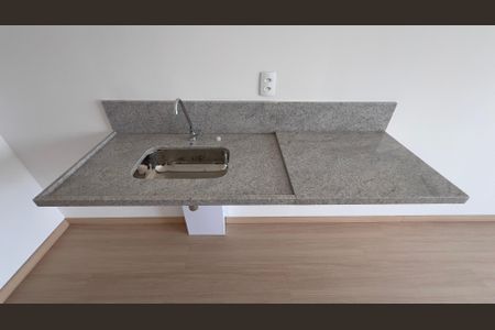 Studio para alugar com 26m², 1 quarto e sem vaga Studio para alugar com 26m², 1 quarto e sem vagaCozinha