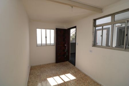Casa para alugar com 75m², 1 quarto e sem vagaSala